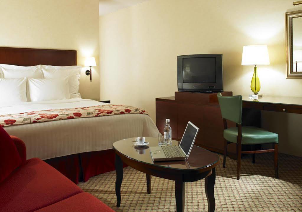 Delta Hotels By Marriott Cheshunt Broxbourne Zewnętrze zdjęcie