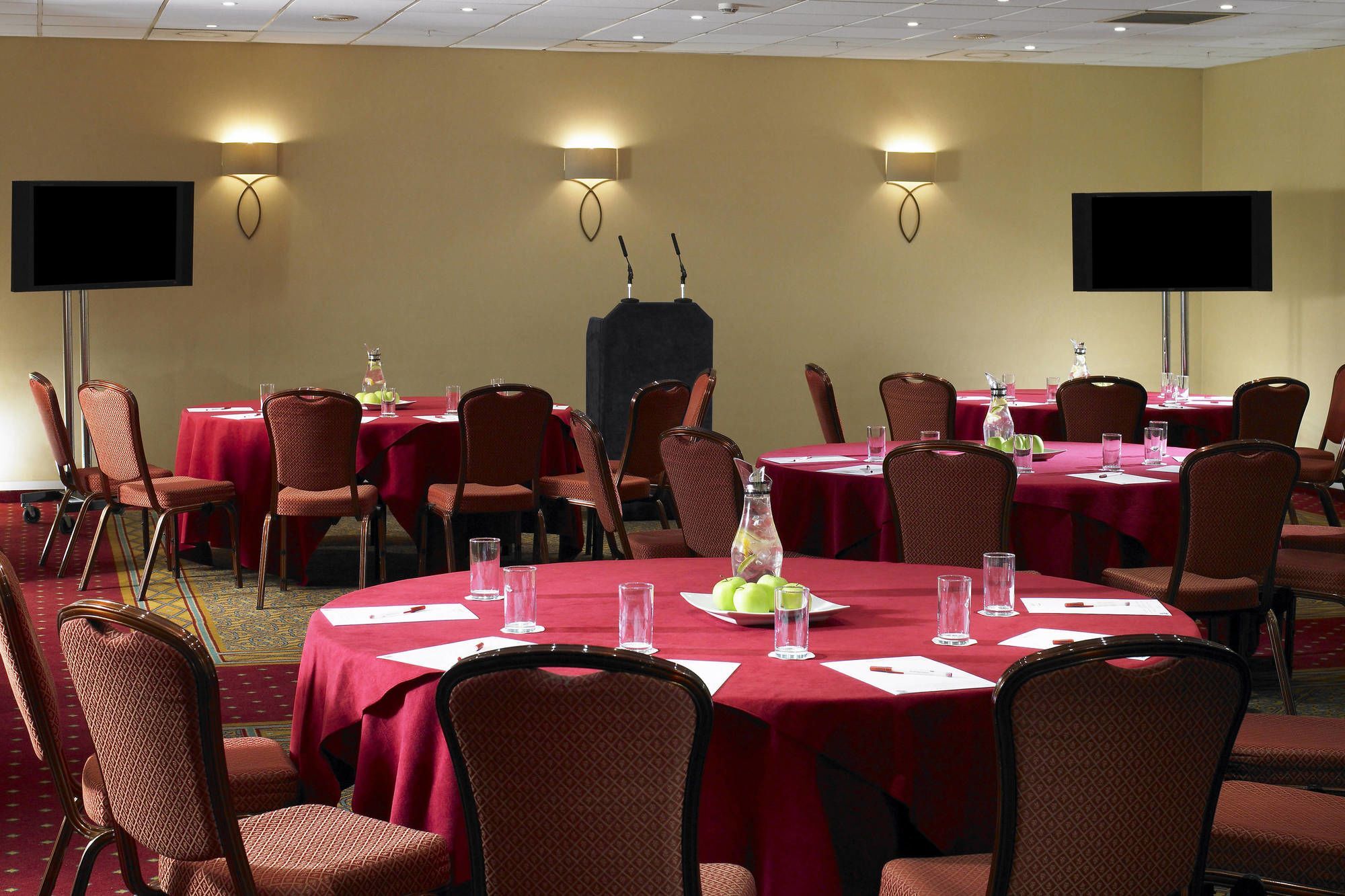 Delta Hotels By Marriott Cheshunt Broxbourne Zewnętrze zdjęcie